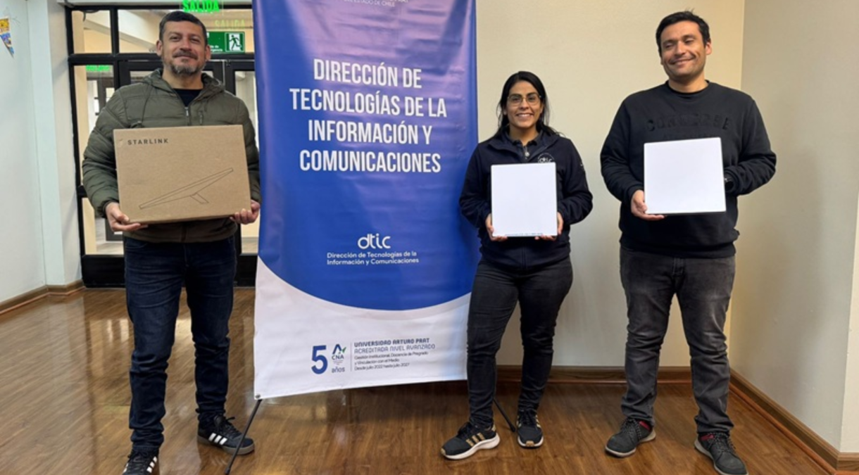 Conectividad_sin_fronteras_UNAP_se_transforma_en_pionera_en_instalar_antenas_Starlink_en_buses_y_da_un_salto_tecnologico_en_terreno