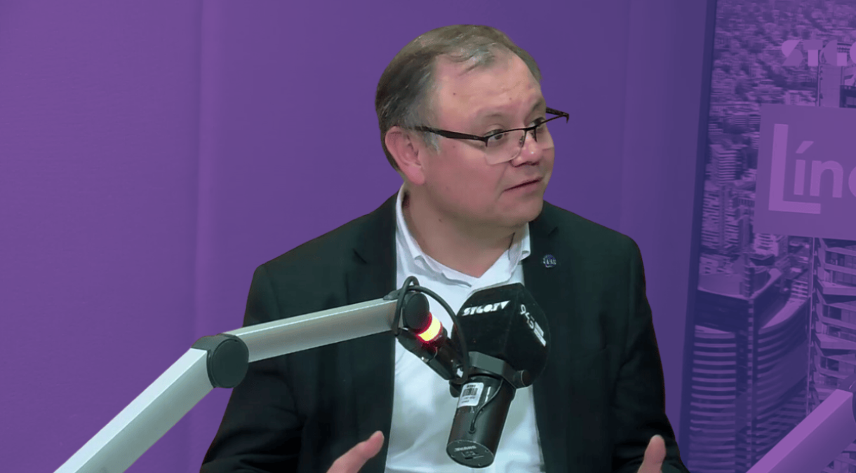 Entrevista-Radio-Usach-Corrales