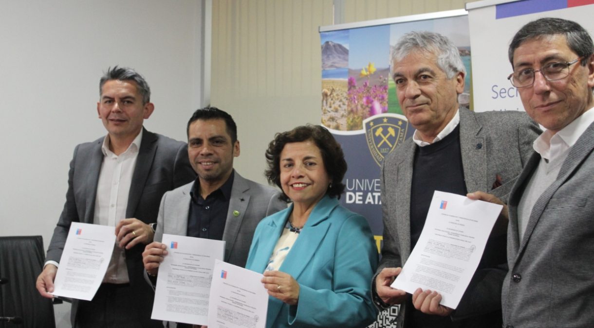 Ministerio de Minería y Universidad de Atacama firman convenio para ejecutar PAMMA Asistencia Técnica