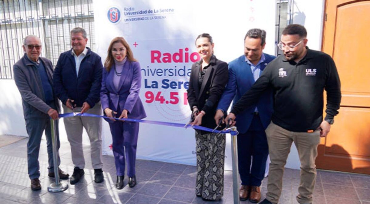 Radio_Universidad_de_La_Serena_se_presenta_con_nuevo_nombre_y_renovados__espacios