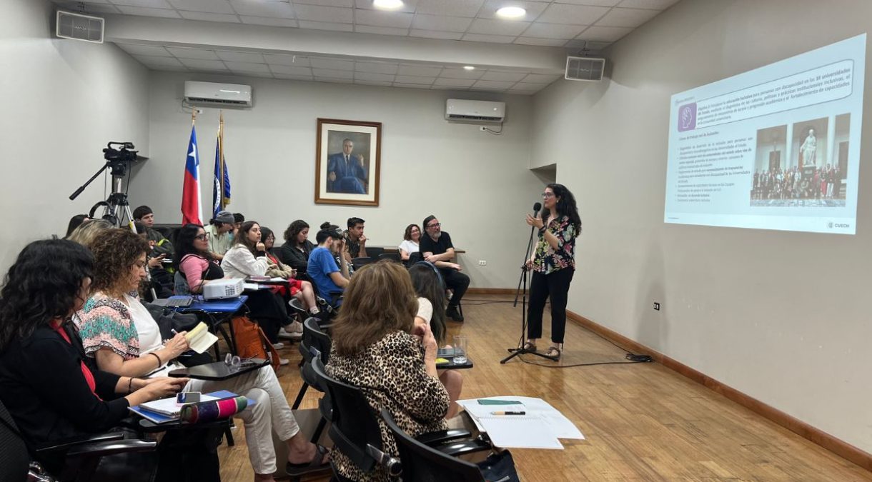 Red_de_Inclusi__n_Ethos-Cuech_participa_en_seminario_de_autismo_y_aprendizaje_en_educaci__n_superior_en_la_UMCE