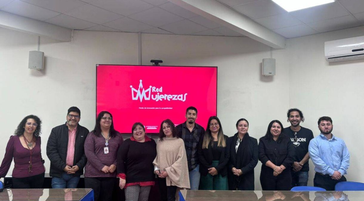 Red_de_mujerezas_UNAP_realiz___focus_group_para_identificar_brechas_de_emprendedoras_tarapaque__as