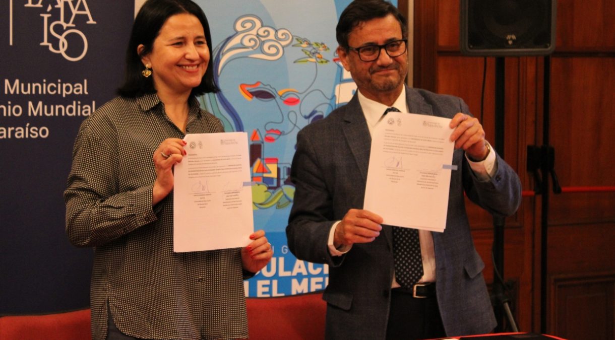 UPLA y Corporación Municipal Sitio Patrimonio Mundial de Valparaíso firman convenio de colaboración para apoyar la gestión del casco histórico de la ciudad puerto