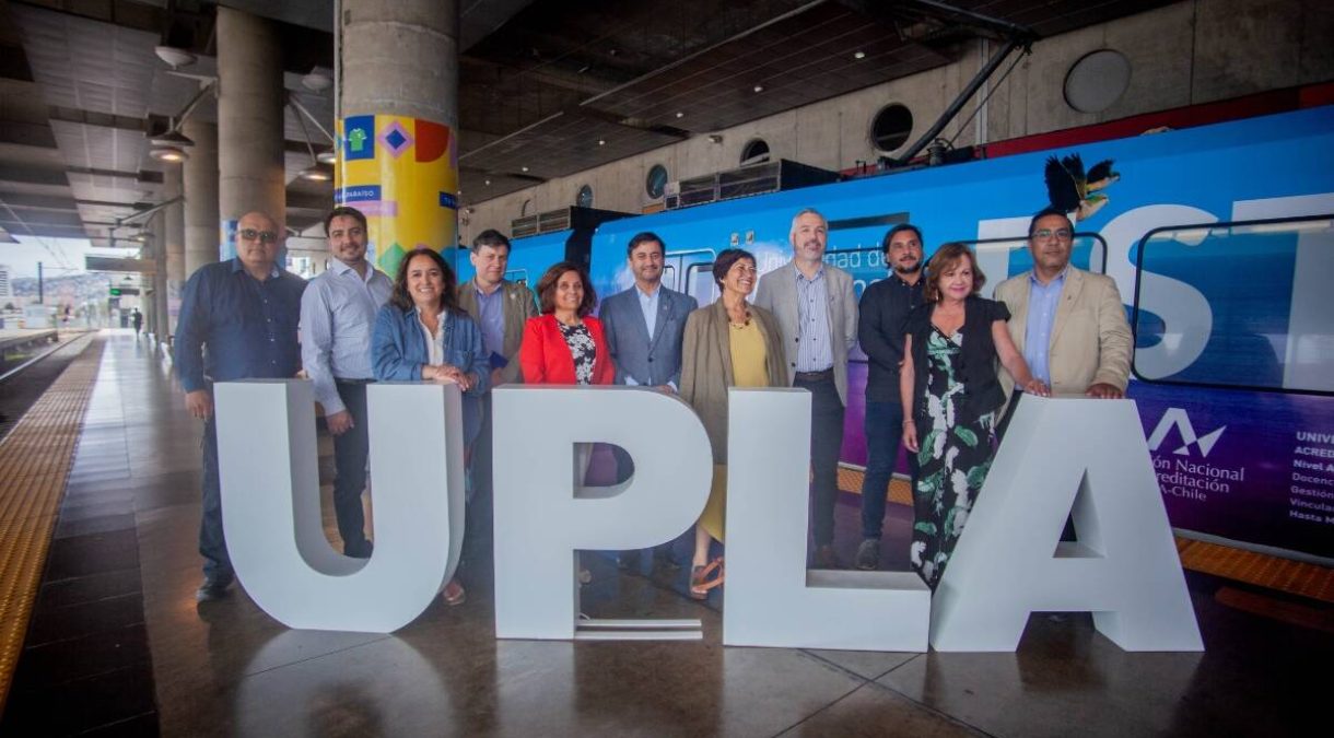 Universidad_de_Playa_Ancha_y_EFE_de_Valpara__so_inician_convenio_de_cooperaci__n