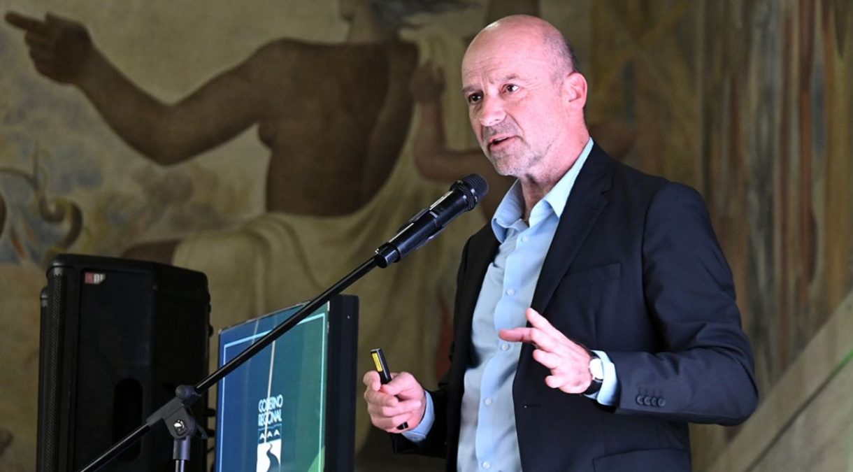 portada_ubb_reconstruccion