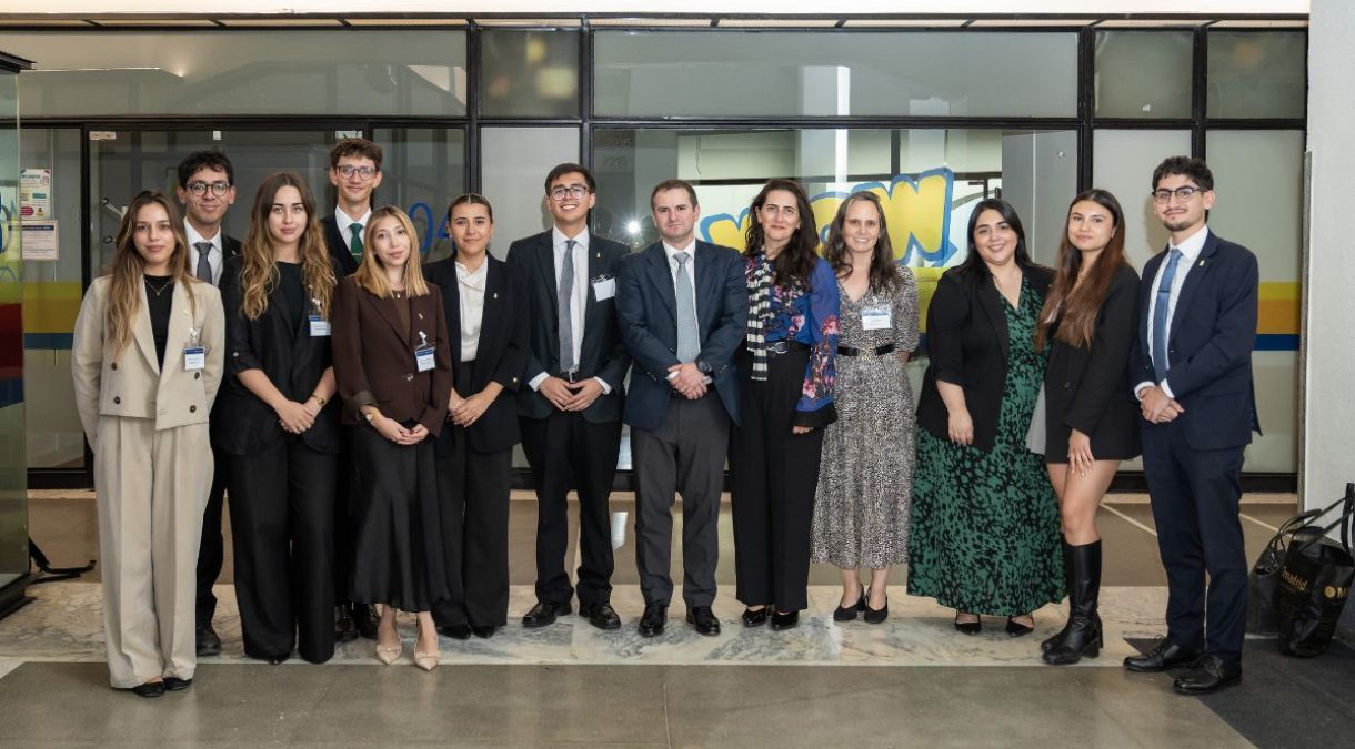 portada_uch_moot_madrid