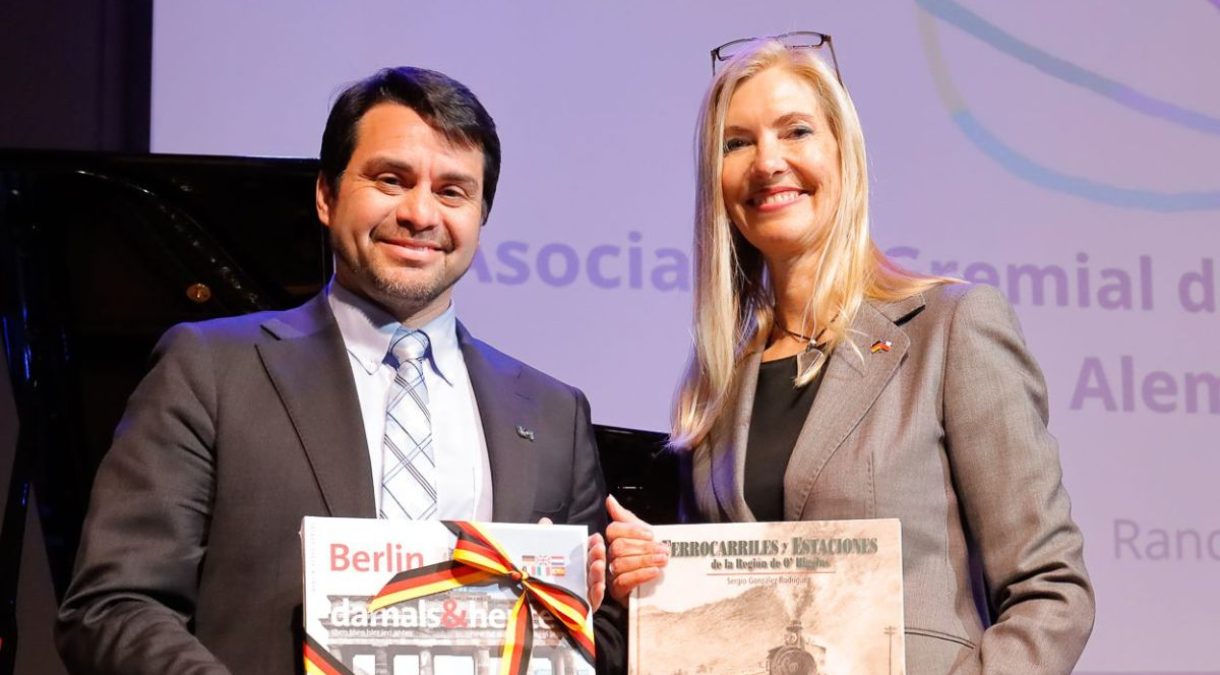 portada_uoh_profesores_aleman