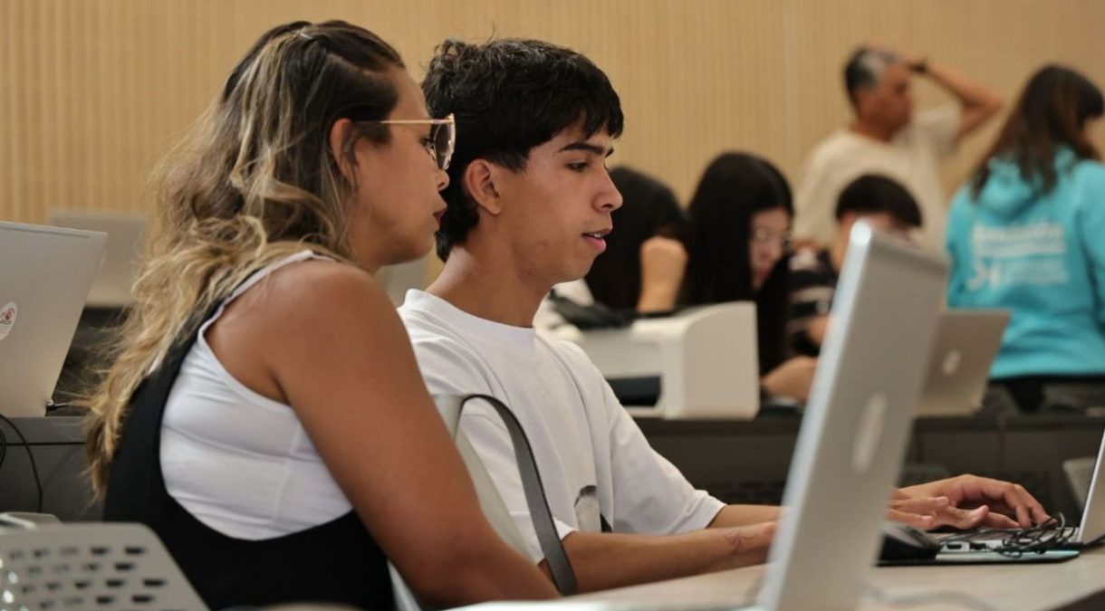 portada_uoh_repostulación