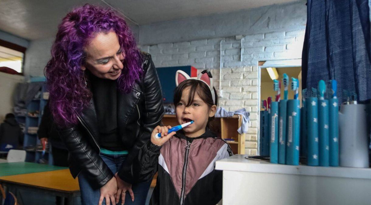 uv-habitos-saludables-innovador-proyecto-educativo-salud-bucal-nutricional